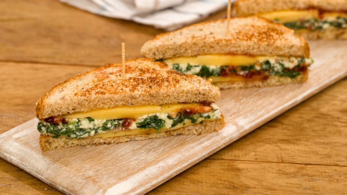 Explore lanches fáceis e nutritivos para manter seu foco e energia no trabalho sem comprometer a saúde